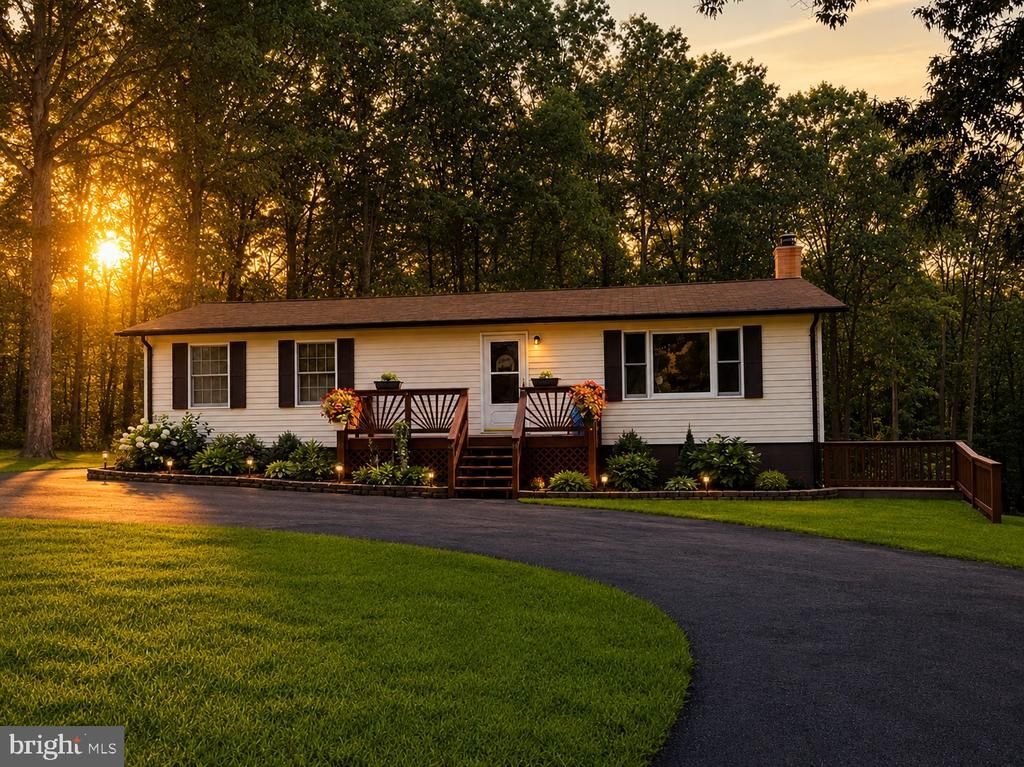 39349 GREAT SAINT THOMAS LANE , MECHANICSVILLE, MD 20659