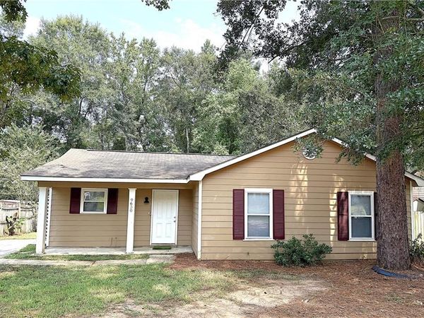 9630 Royal Woods Drive N, Mobile, AL 36608