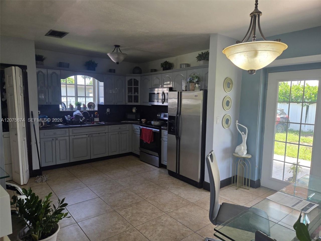 4601 W 9th Ave , Hialeah, FL 33012 Photo