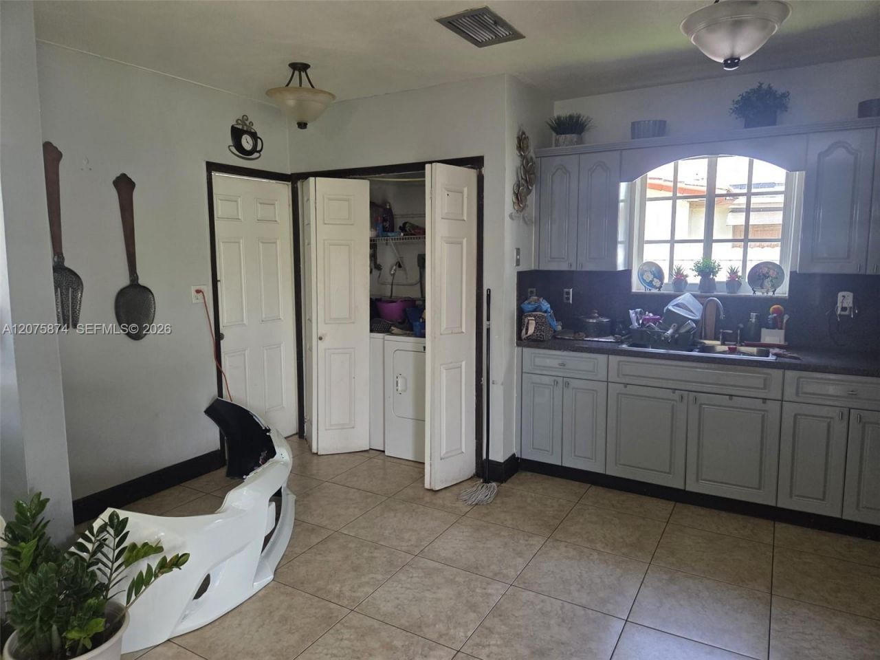 4601 W 9th Ave , Hialeah, FL 33012 Photo