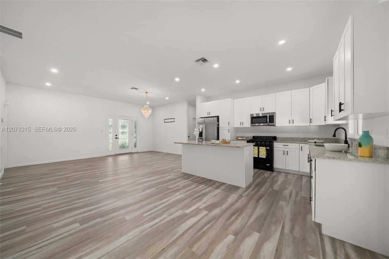 4225 Cortez Blvd., Sebring, FL 33872 Photo