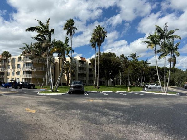 13100 SW 92 AV, Unit A-PH10, Miami, FL 33176
