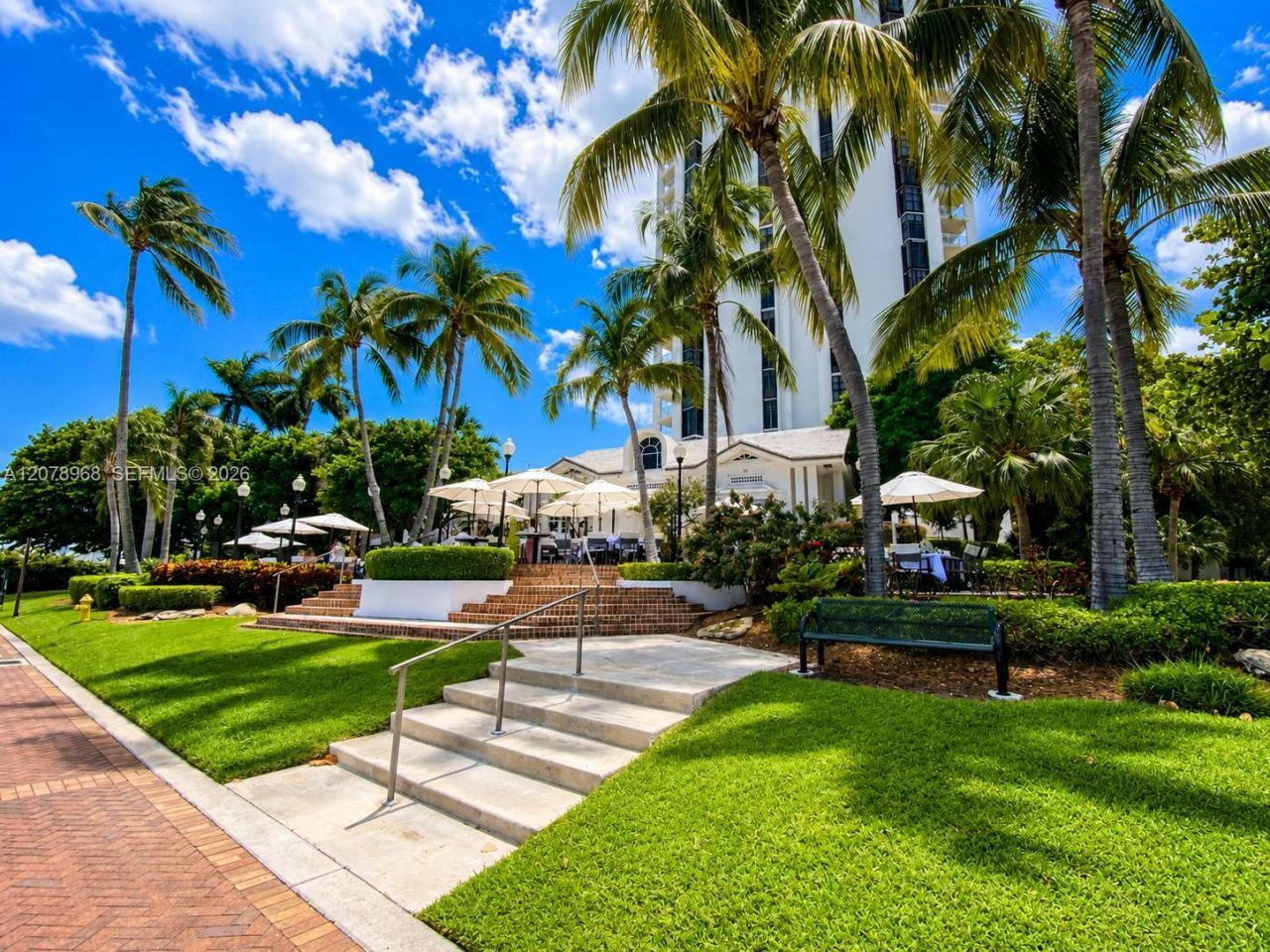 4000 Towerside Ter , Unit 304, Miami, FL 33138 Photo
