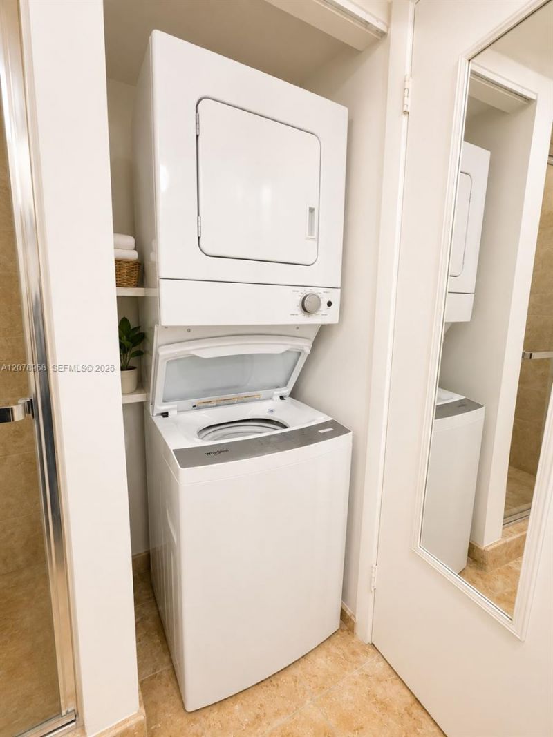 4000 Towerside Ter , Unit 304, Miami, FL 33138 Photo