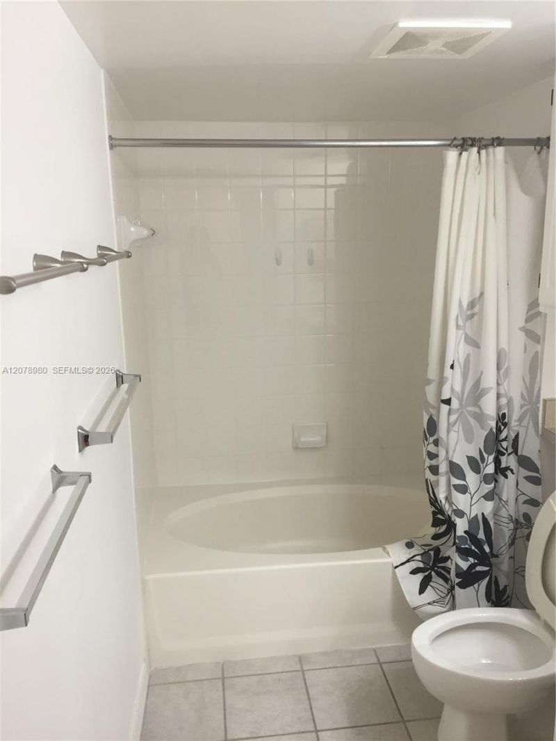 2665 SW 37th Ave, Unit 209, Miami, FL 33133 Photo