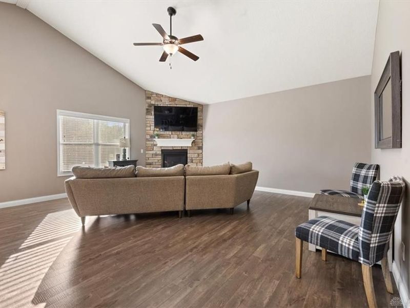 1005 Haverhill Drive, Troy, OH 45373 Photo 12