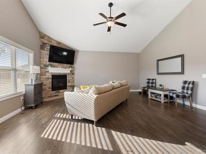 1005 Haverhill Drive, Troy, OH 45373 Photo 13