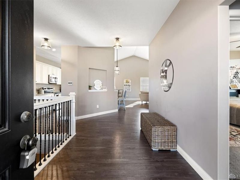 1005 Haverhill Drive, Troy, OH 45373 Photo 9