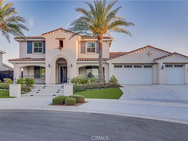 12019 Gazebo Court, Bakersfield, CA 93311