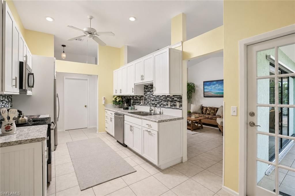 1114 NE Van Loon Ln, Cape Coral, FL 33909 Photo