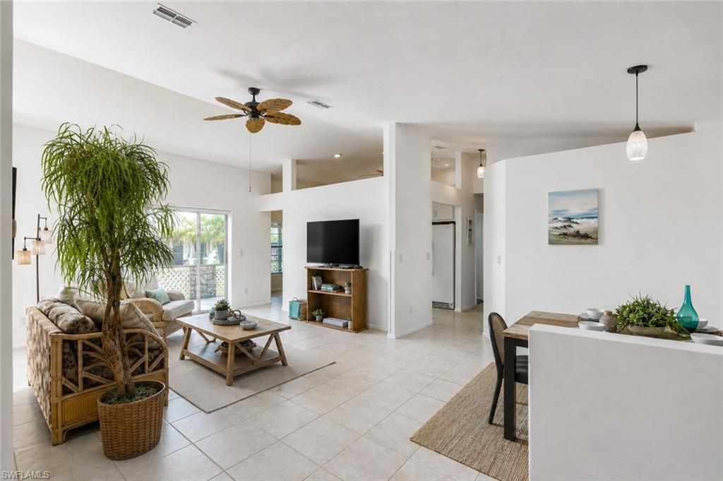 1114 NE Van Loon Ln, Cape Coral, FL 33909 Photo