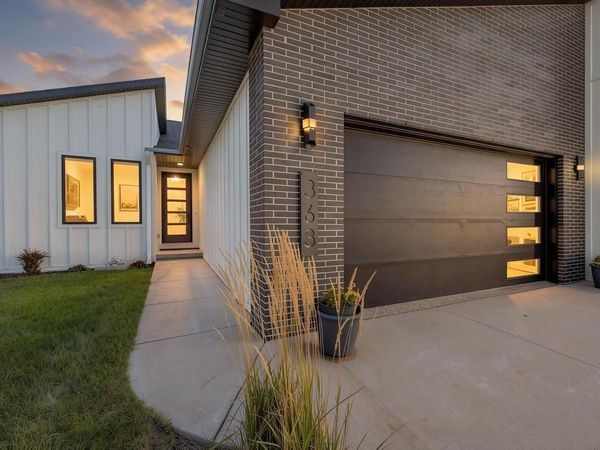 363 ALDON CIRCLE, Ashwaubenon, WI 54304