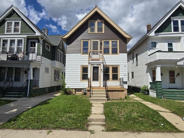 3726 W Dorothy PLACE, Unit 3726A, Milwaukee, WI 53215
