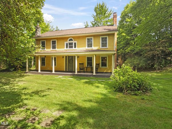 5 Link Road, Ghent, NY 12075