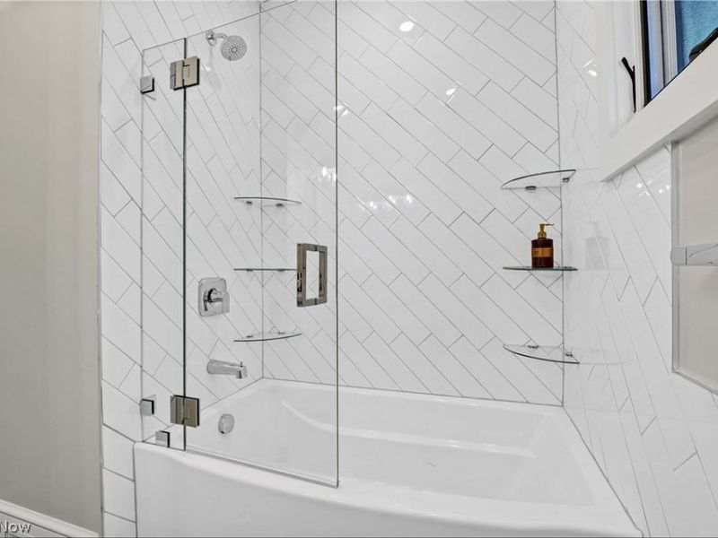 4114 Archwood Avenue, Cleveland, OH 44109 Photo 28