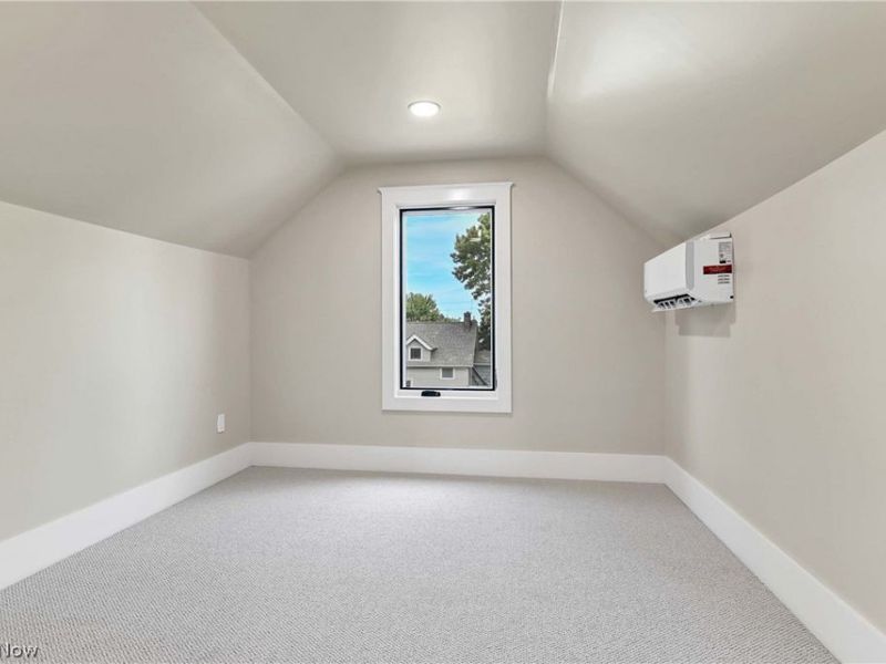 4114 Archwood Avenue, Cleveland, OH 44109 Photo 35