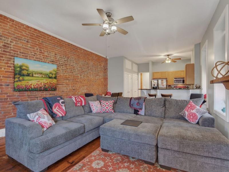 109 E 8th Street, Covington, KY 41011 Photo 3
