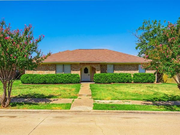 2517 Trenton Drive, Mesquite, TX 75150