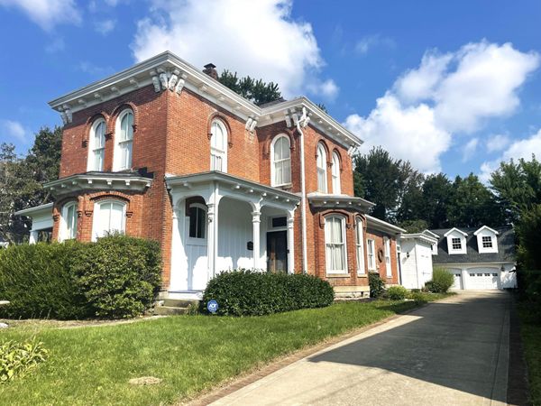 606 W 5th Street , Marysville, OH 43040