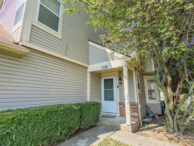 1782 Rock Creek Drive, Grove City, OH 43123 Photo 2