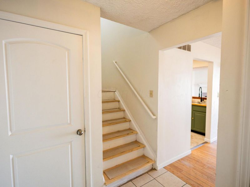 1782 Rock Creek Drive, Grove City, OH 43123 Photo 4
