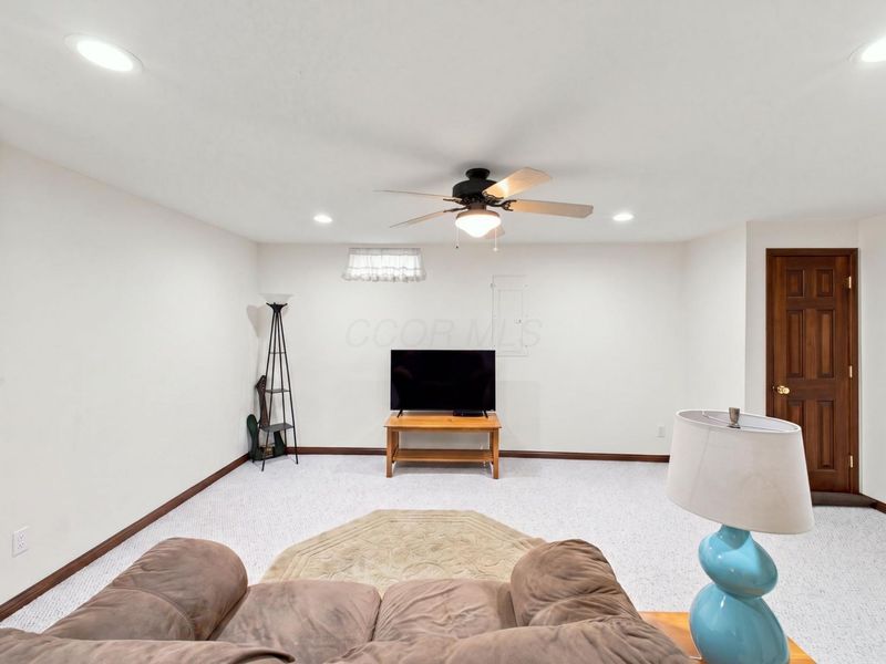 578 Chadwood Drive , Gahanna, OH 43230 Photo 24