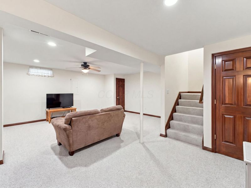 578 Chadwood Drive , Gahanna, OH 43230 Photo 25