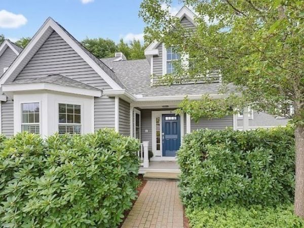 6 Highcroft Way, Unit 6, Hopkinton, MA 01748