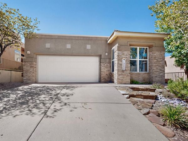 13208 Pine Forest Place NE, Albuquerque, NM 87111