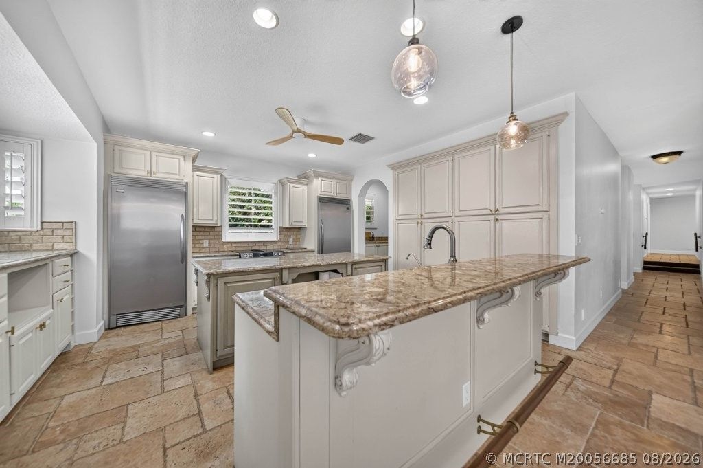 15 W High Point Road , Sewalls Point, FL 34996 Photo