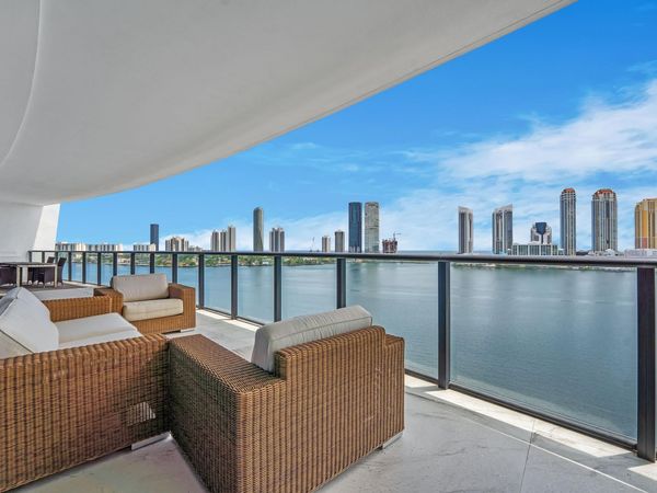 5000 ISLAND ESTATES Drive, Unit 805, Aventura, FL 33160