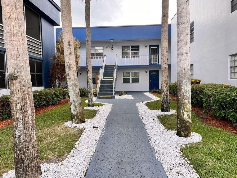58 Normandy B, Delray Beach, FL 33484 Photo