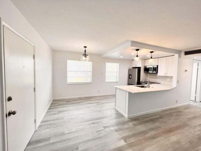 58 Normandy B, Delray Beach, FL 33484 Photo