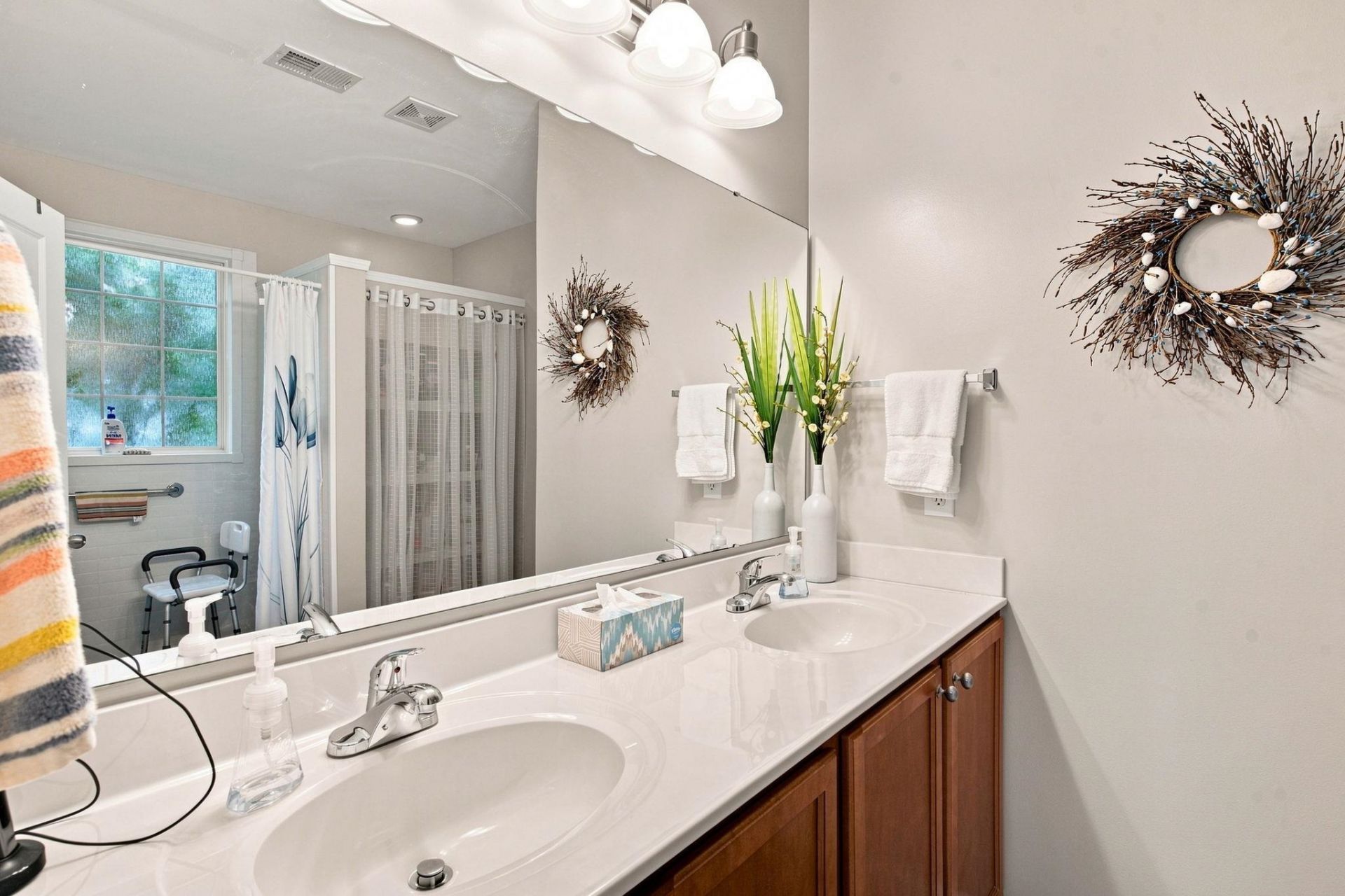 437 Coral Harbor Dr. Photo 12