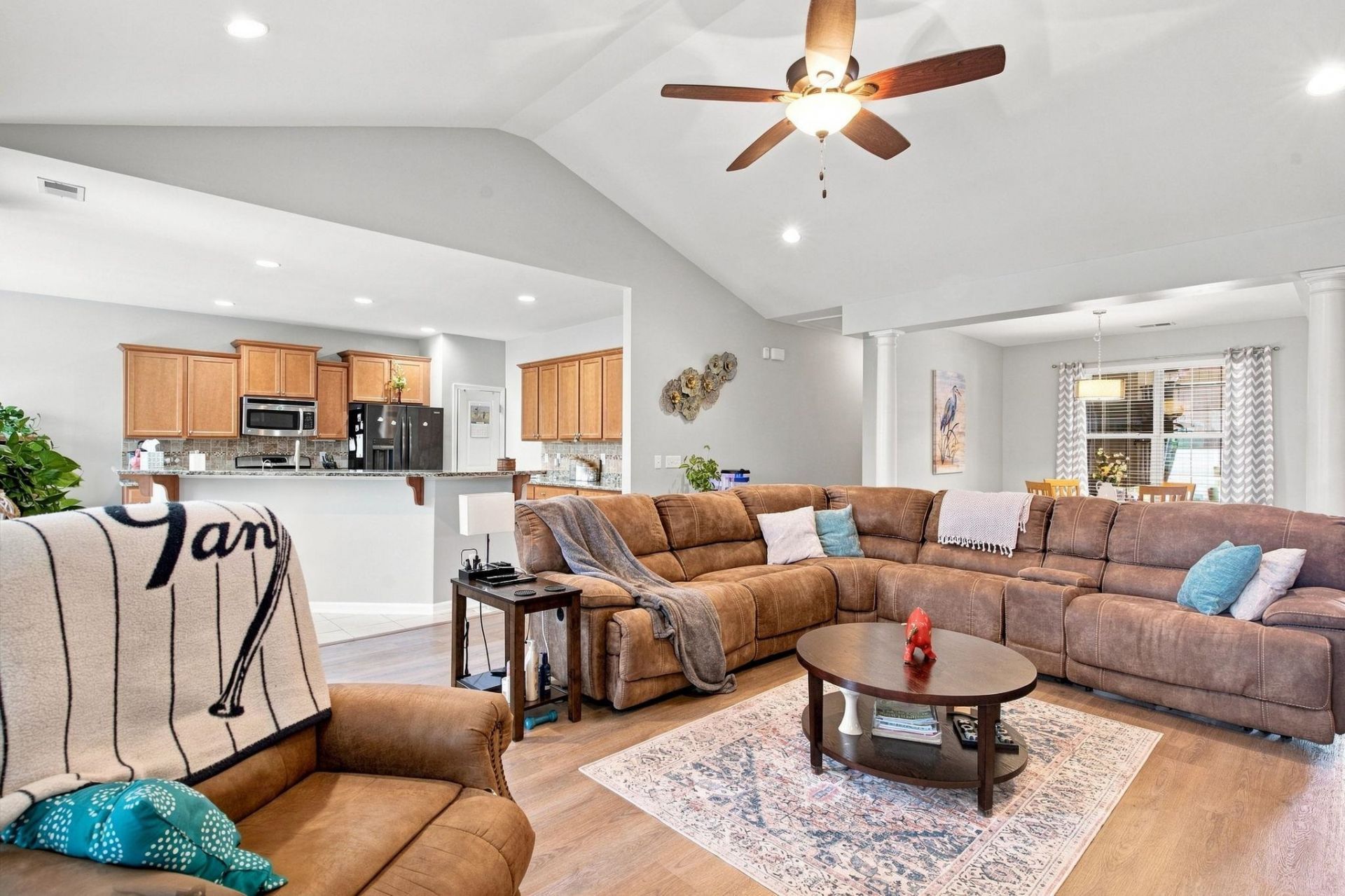 437 Coral Harbor Dr. Photo 24