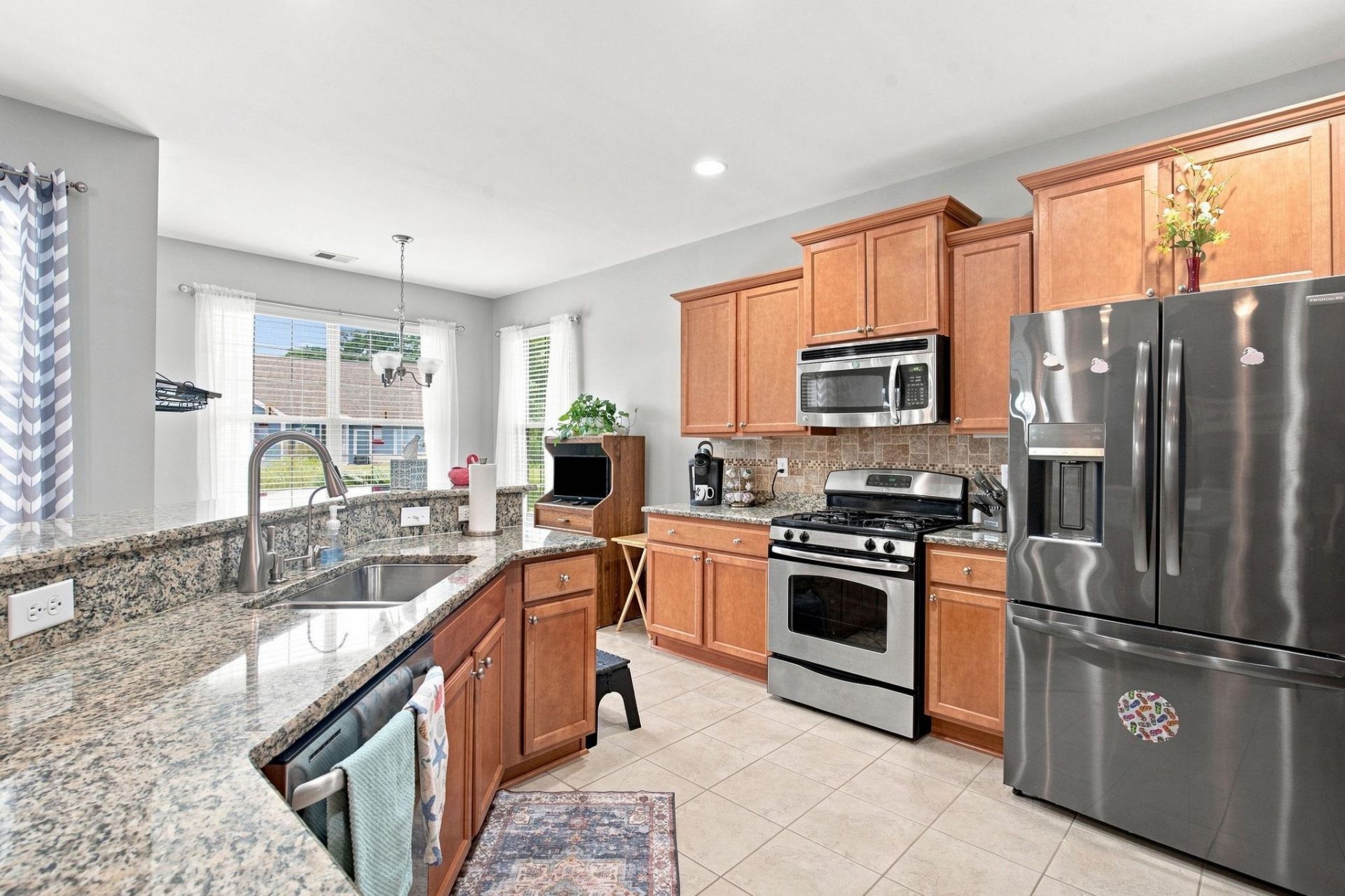 437 Coral Harbor Dr. Photo 28