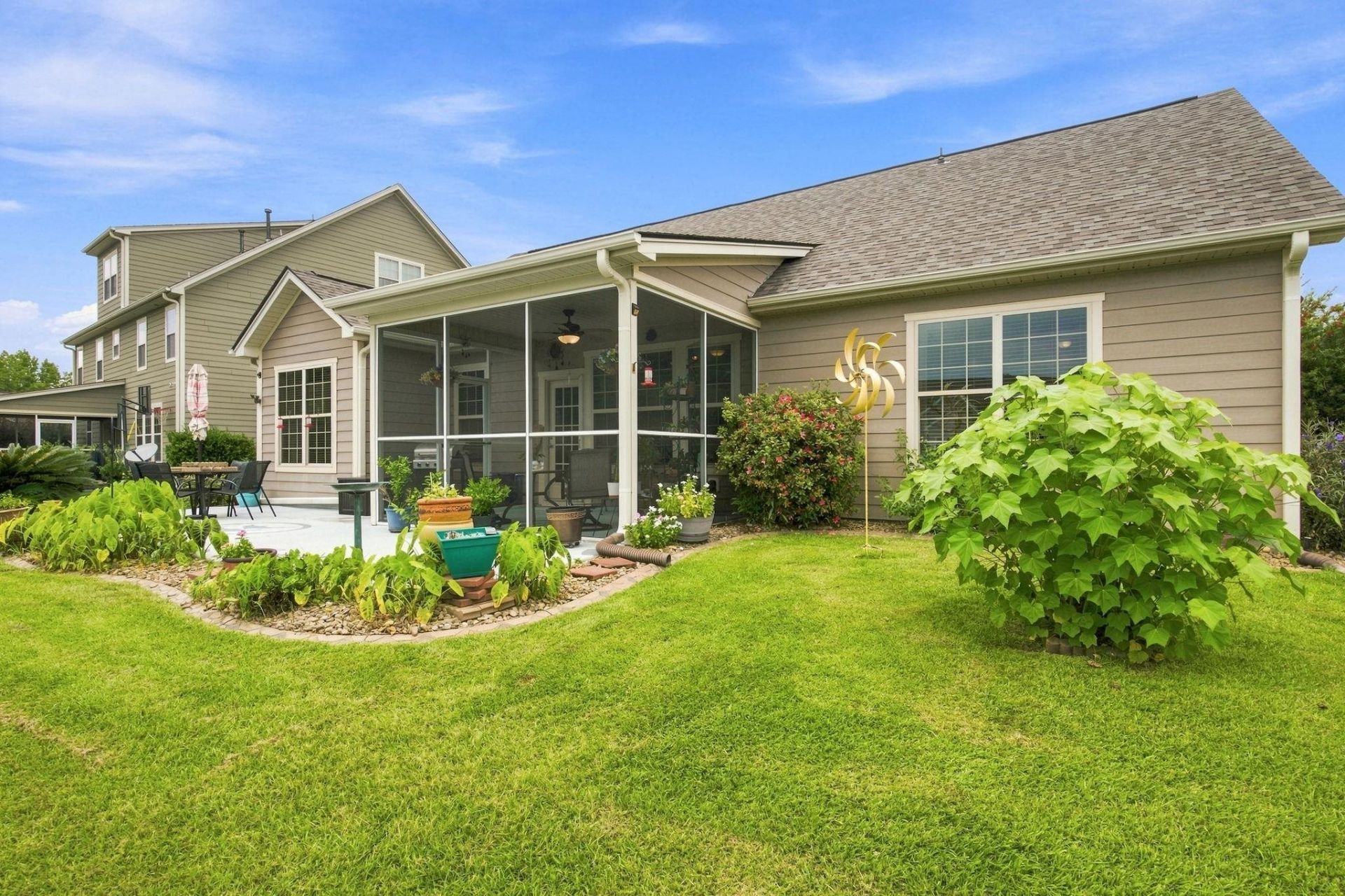 437 Coral Harbor Dr. Photo 38