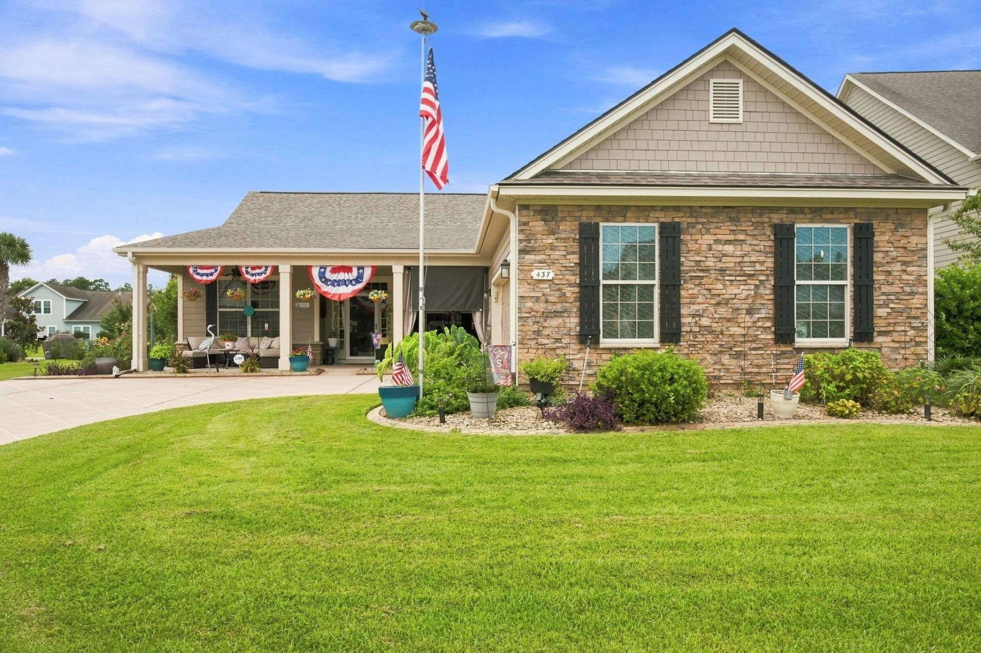 437 Coral Harbor Dr. Photo 44
