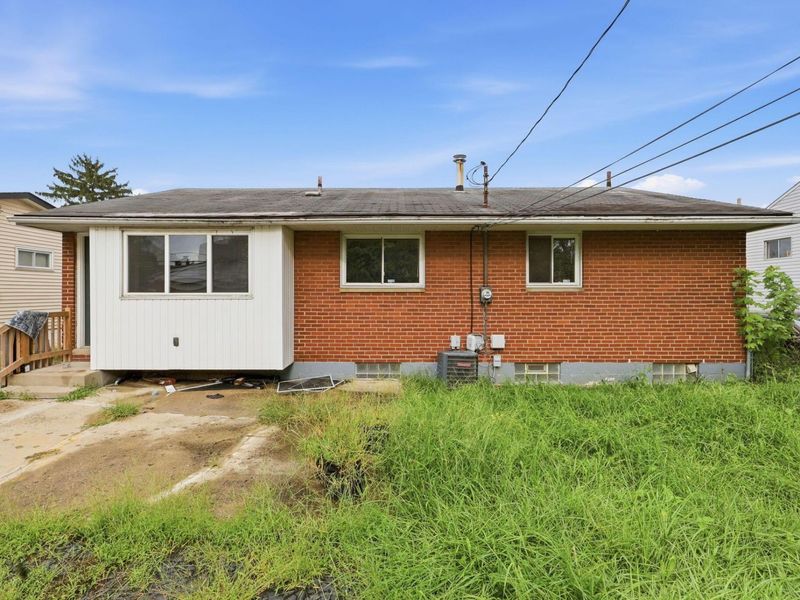 1497 Selkirk Road , Columbus, OH 43227 Photo 29