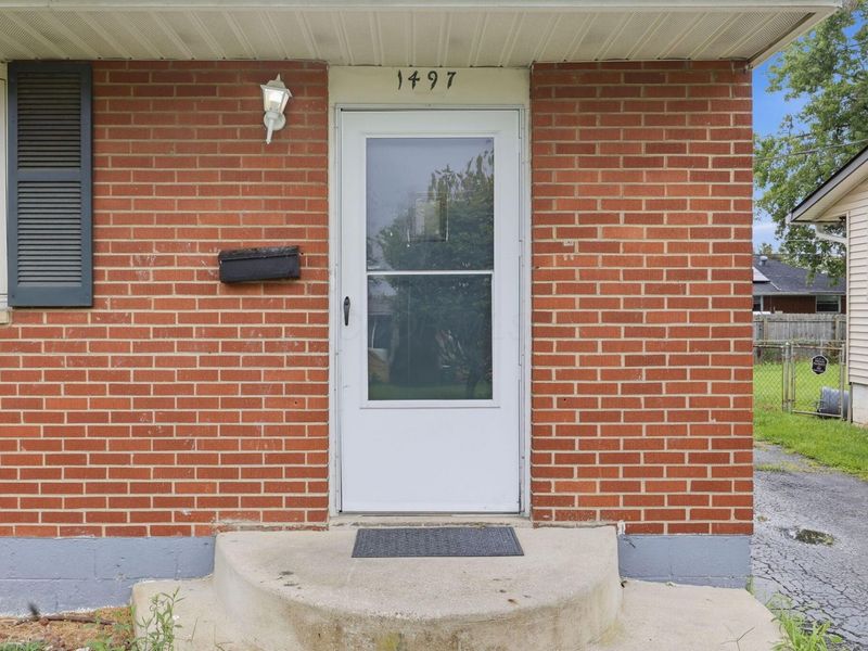 1497 Selkirk Road , Columbus, OH 43227 Photo 4