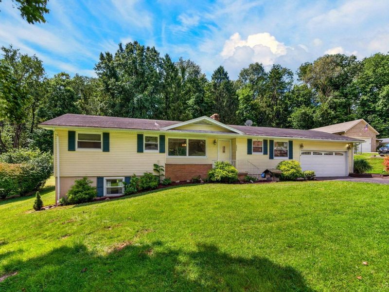 243 Lynwood Lane, Lancaster, OH 43130 Photo 12