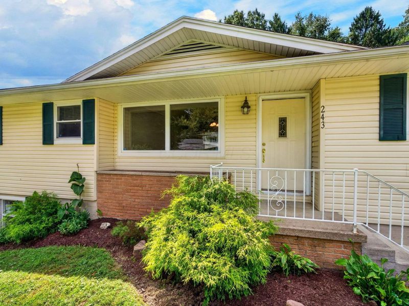 243 Lynwood Lane, Lancaster, OH 43130 Photo 13