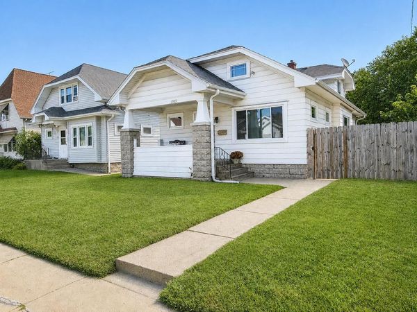 1525 Arthur AVENUE, Racine, WI 53405