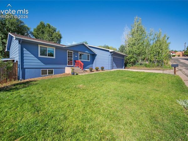 3359 W Bijou Street, Colorado Springs, CO 80904