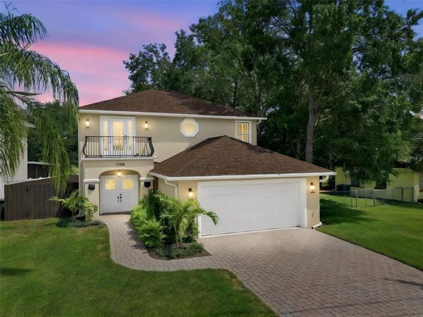 1109 S PINE LAKE DRIVE, TAMPA, FL 33612