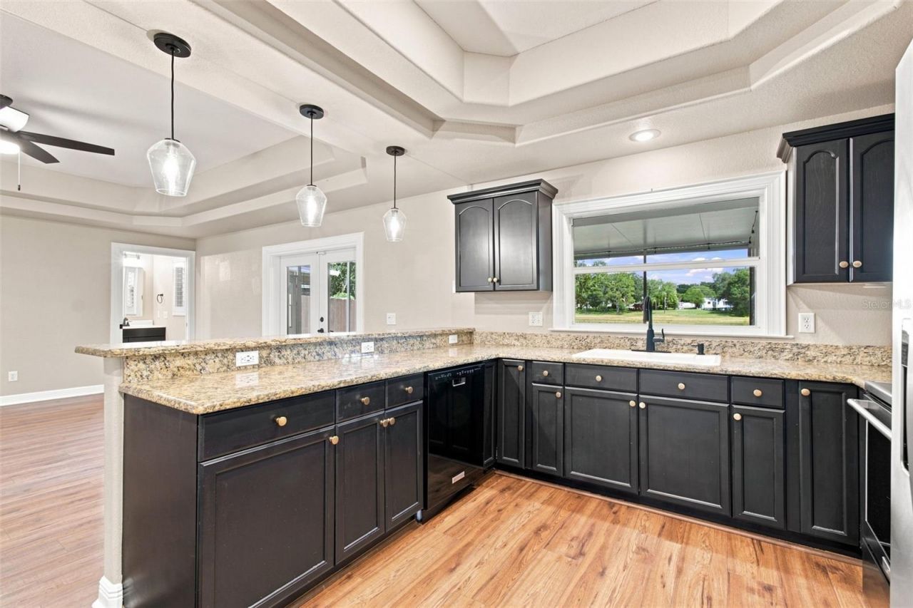 1109 S Pine Lake Drive, Tampa, FL 33612 Photo