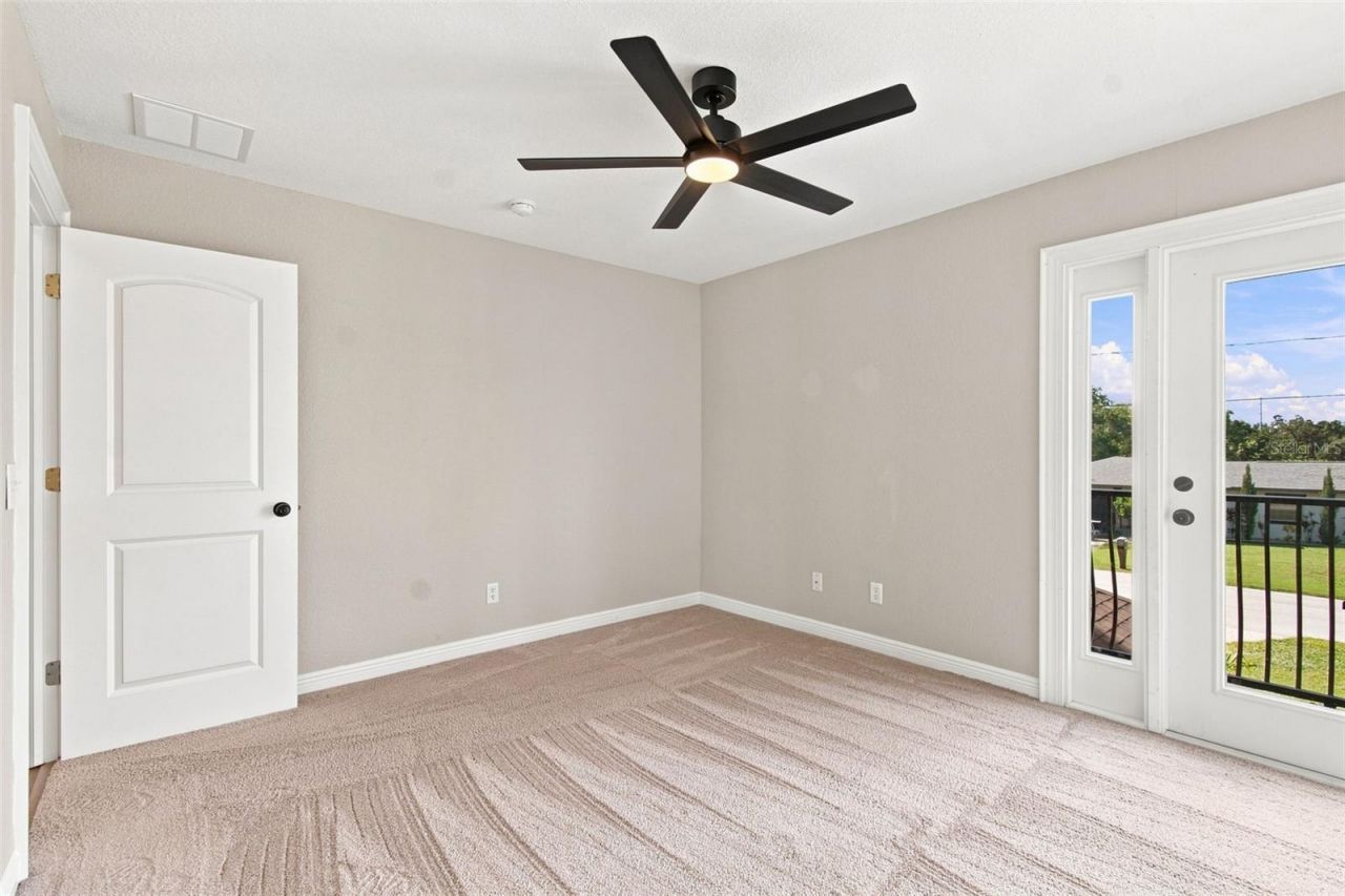 1109 S Pine Lake Drive, Tampa, FL 33612 Photo