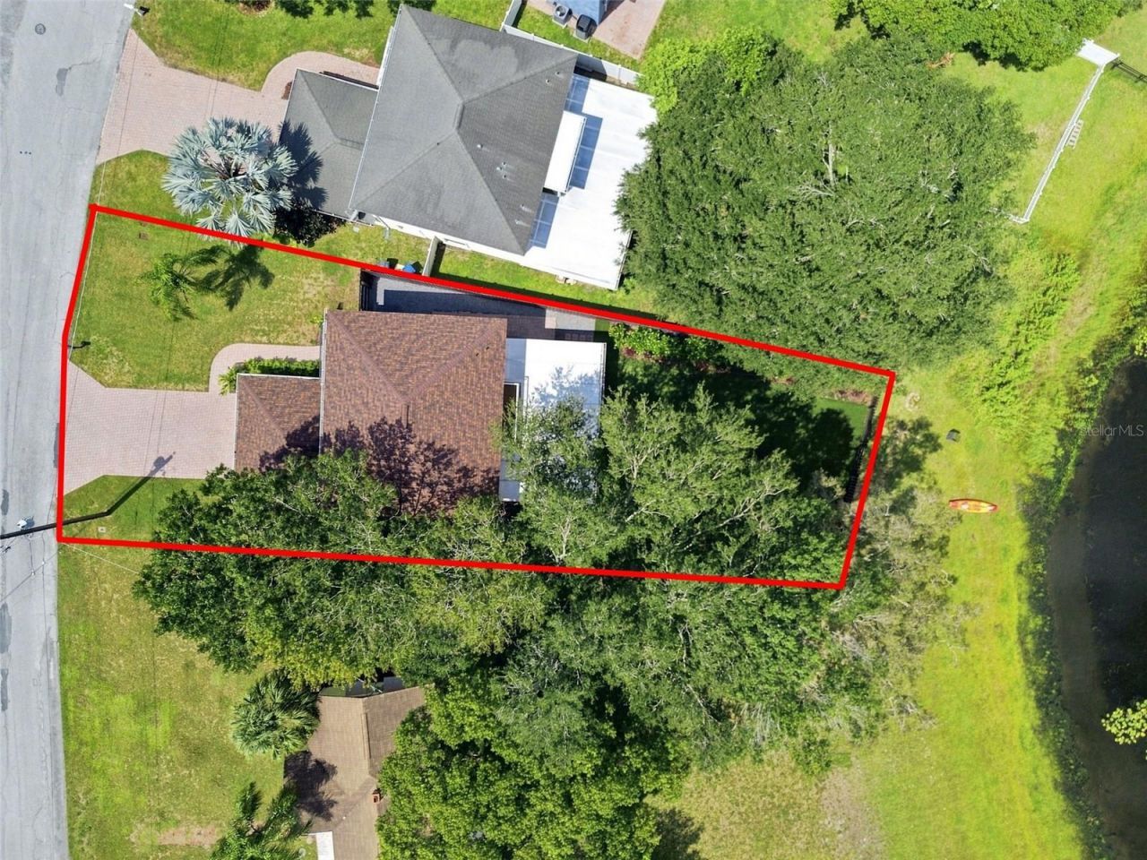 1109 S Pine Lake Drive, Tampa, FL 33612 Photo