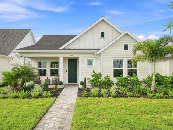 7618 SEAFLOWER PARKWAY , BRADENTON, FL 34210