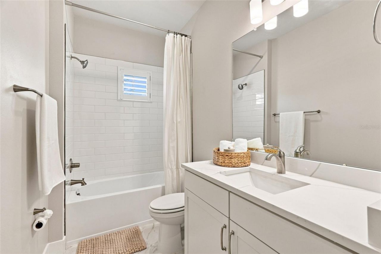7618 Seaflower Parkway , Bradenton, FL 34210 Photo